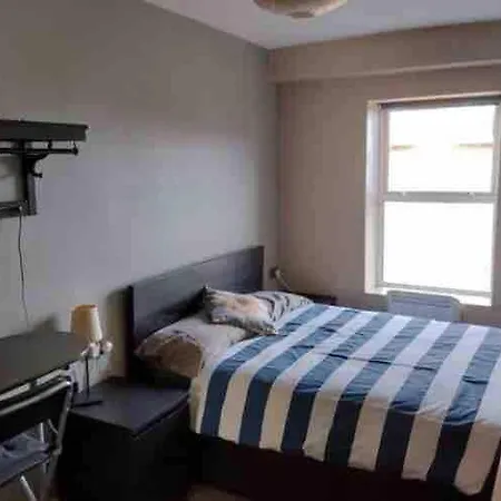 شقة Quiet 2 Bedroom 2wc 6 Pax In 8