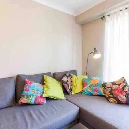 Quiet 2 Bedroom 2wc 6 Pax In 8 دبلن